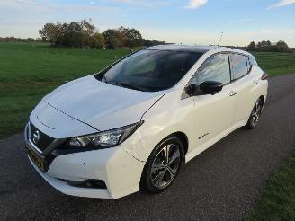 Nissan Leaf Tekna Automaat 2018  140.000km nap Camera Navigatie Clima Leer  [ nieuwstaat picture 9