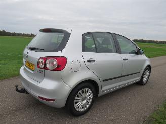 Vaurioauto  passenger cars Volkswagen Golf plus 1.2 TSI 5drs 105pk Airco 230.000 km nap Euro 5 2011/11