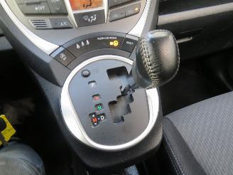 Toyota Verso S 1.3 VVT-I Automaat  150.000km nap Camera Navigatie Clima 2014 picture 2