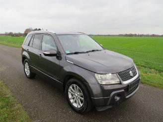 Voiture accidenté Suzuki Vitara 2.4 169pk Automaat Grande 4x4 High Executive  2009-12  camera Navigatie  clima stoelverwarming 2009/12