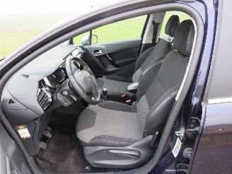 Citroën C3 1.2 VtI Collection 125.000km nap 5Drs Navigatie Clima  2014 luxe uitvoering picture 16