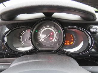 Citroën C3 1.2 VtI Collection 125.000km nap 5Drs Navigatie Clima  2014 luxe uitvoering picture 4