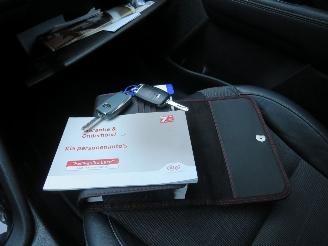 Kia Niro 1.6 GDi Automaat  Hybride elektrisch/ benzine Dynamicline 2018 leer camera Navigatie picture 11