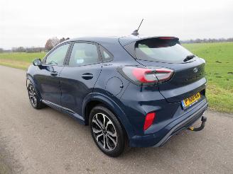 uszkodzony samochody osobowe Ford Puma 1.0 ST Line X Hybride Benzine Elektrisch  40.000Km 2021/6