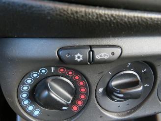 Opel Corsa-E 1.2 5drs 93.000km Bussines  2016 Airco  70pk  [instappen en rijden Euro 6 picture 25