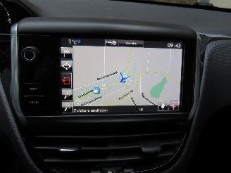 Peugeot 208 1.2 110pk GT Line  5Drs 82.000km nap Leer Camera Navigatie  2016 topstaat picture 24