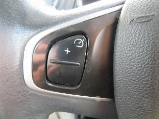 Renault Clio Renault Clio 0.9 TCe 90pk Limited Airco Navigatie  2017 picture 15