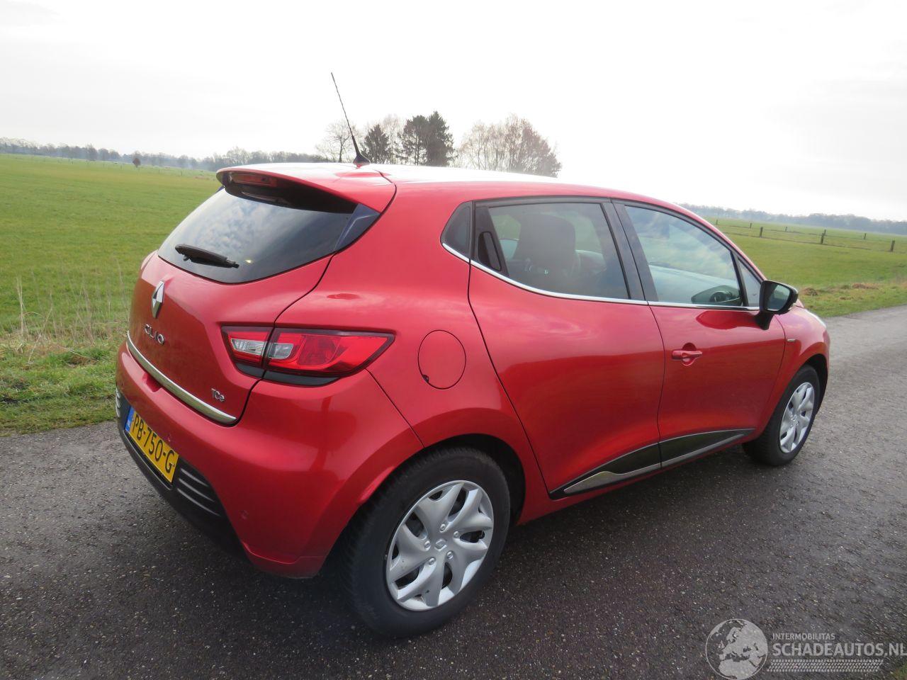 Renault Clio Renault Clio 0.9 TCe 90pk Limited Airco Navigatie  2017