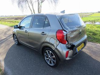 Kia Picanto Kia Picanto 1.0 CVVT Design Edition Camera Navigatie Airco Clima leer 70.000km picture 20