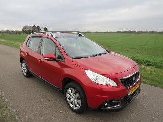 skadebil auto Peugeot 2008 12 Pure 73.000km nap  Pure Tech Blue Lion  2016 Navigatie Clima  Sport 2016/9