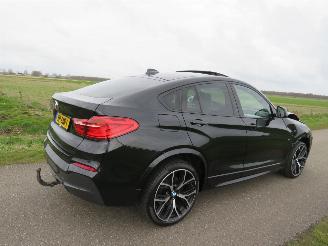Vaurioauto  passenger cars BMW X4 - X Drive30D 258pk aut High Executive | M-Sport | 360 Camera | Head UP | 4X4 2015/7