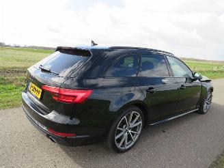 uszkodzony samochody osobowe Audi A4 Avant 2.0 TFSI  252 pk Aut Quattro Sport Pro Line S 4x4  [ nieuwstaat 2016/11