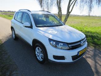 Auto incidentate Volkswagen Tiguan 2.0 TSI 180pk Automaat !!! Sport&Style 4Motion 4x4 2013/11