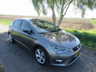 škoda osobní automobily Seat Leon FR 14 TSi  5Drs 125pk Sport  2015  [ topstaat  euro 6 2015/9