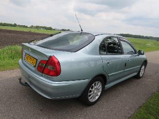 uszkodzony samochody osobowe Mitsubishi Carisma 1.6 Platium 190.000km nap 5drs  2004 Airco  [schadevrij top top staat nieuwe apk 2004/11