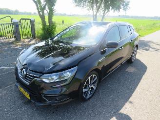 Avarii autoturisme Renault Mégane 1.6 DCI BOSE EXCLUSIEF 131PK  202.000KM NAP  2017 2017/10