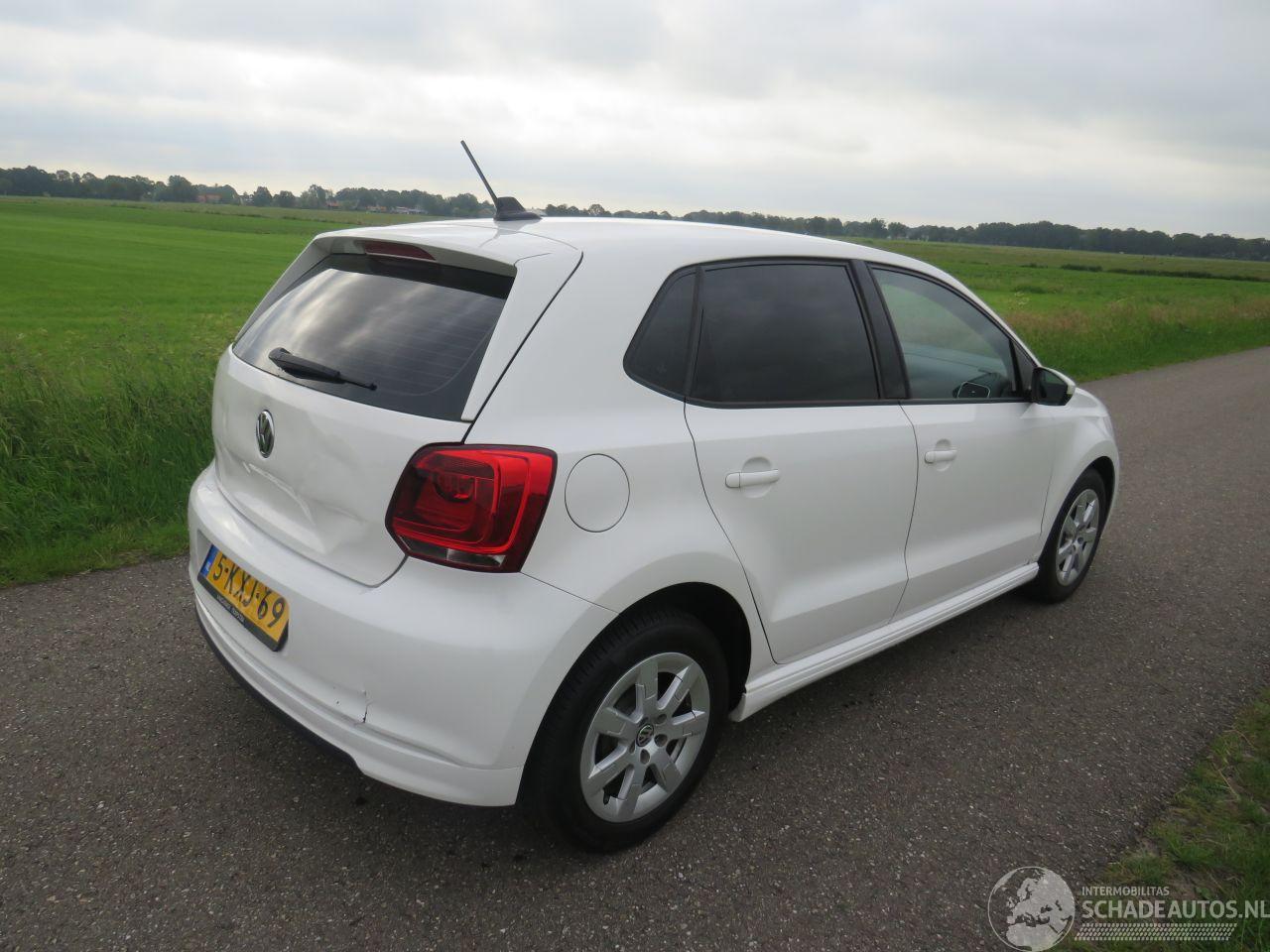 Volkswagen Polo 1.2 TDi  Blue Motion  5drs Navigatie Airco  2013  Nieuwstaat