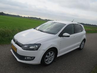 Volkswagen Polo 1.2 TDi  Blue Motion  5drs Navigatie Airco  2013  Nieuwstaat picture 4