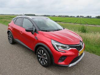 Schadeauto Renault Captur 16 E-TECH HYBRID/ ELEKTRIC BENZINE  2024   Automaat 32.000km Nap Camera Navigatie 2024/4