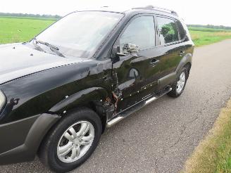Hyundai Tucson 2.0 i  Active 165.000km nap Suv Airco Nieuwe Apk picture 12