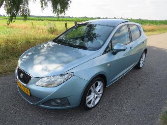 Seat Ibiza 1.6  77kw Sport 2010 1  Airco 5drs Navigatie Camera schuifdak picture 2