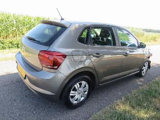 damaged passenger cars Volkswagen Polo 1.0 tsi 140.000 5drs Comfort 2018  [ nieuwstaat 2018/5