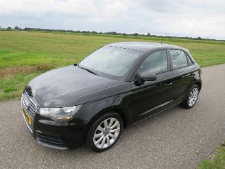 škoda osobní automobily Audi A1 Sportback 1.2 Tfsi 122pk 5drs Airco 170.000km nap Navigatie Clima Stoelverwarming  2014 2014/12