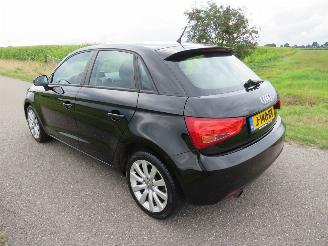 skadebil auto Audi A1 Sportback 1.2 Tfsi 122pk 5drs Airco 170.000km nap Navigatie Clima Stoelverwarming  2014 2014/12