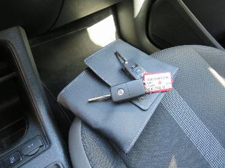 Volkswagen Up! 1.0 High UP  89.000KM 5drs Nap Camera Navigatie  Airco  stormschade  2015 picture 10
