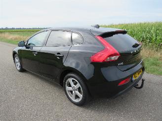 uszkodzony samochody osobowe Volvo V-40 2.0 T2 122pk Nordic+ 130.000km nap 5drs Airco Stoelverwarmig Navigatie Camera  [ nieuwstaat 2017/3
