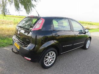 krockskadad bil auto Fiat Punto Evo 1.4  Dynamic 78pk 5drs Airco Clima 5drs 2010/9