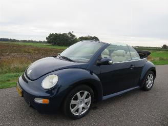 Volkswagen Beetle 2.0 116pk New Beetle Cabriolet Leer Stoelverwarming parkeerschade picture 3