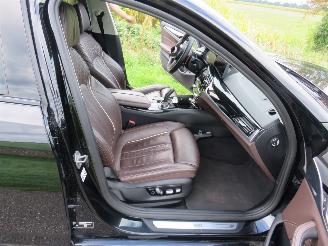 BMW 5-serie 520 e Automaat  Business Edition Plus [ nieuwste type Hybrid Elektriciteit 2022 vol optie picture 27
