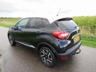 Voiture accidenté Renault Captur 0.9 TCe Dynamique 5drs Camera Navigatie160.000km vol optie 2016/9
