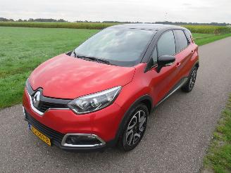 krockskadad bil auto Renault Captur 0.9 TCE Dynamique 2016 160.000km nap Navigatie Airco Euro 6 2016/10