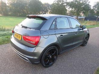 Vaurioauto  passenger cars Audi A1 SPORTBACK 1.2 TFSI 5drs S Line 2014 Navigatie Sportstoelen leer  [ topstaat 2014/3