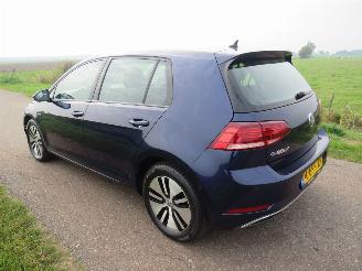 Voiture accidenté Volkswagen e-Golf Golf Elektrisch Automaat 57.000km Orgineel Edtion  2019  instappen en rijden Camera  Navigatie stoelverwarming 2019/9