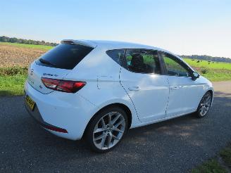 Schadeauto Seat Leon 1.4 TSi 140pk FR Business vol optie  Alcantara leer  Sport 2013/9