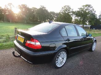 BMW 3-serie 318 D 116 pk  2002 Navigatie Airco  Sedan picture 2
