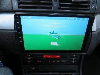 BMW 3-serie 318 D 116 pk  2002 Navigatie Airco  Sedan picture 15