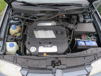 Volkswagen Bora 2.3 V5 Highline Sedan 213000 Airco  Topstaat picture 31