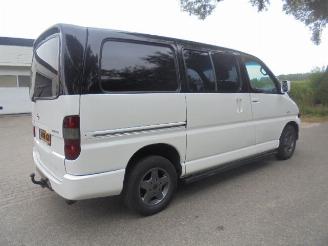 Toyota Hi-ace hi-ace 2.5 D4D 100 MOTION executive 5 pers picture 1