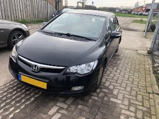 krockskadad bil auto Honda Civic hybride 2008/7