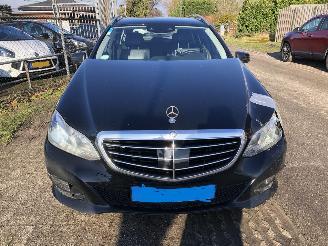 Unfallwagen Mercedes E-klasse E-klasse Estate -  200 BlueTEC Ambition 2015/2