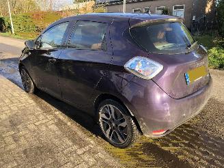 skadebil auto Renault Zoé zoe R 90 intens 41KWH huur accu 2018/4