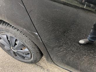 Toyota Yaris 1.0 VVTI picture 9