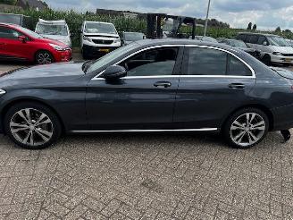 Mercedes C-klasse 250d picture 12