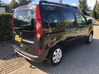 Renault Kangoo Kangoo Family  -  1.6-16V Privilège picture 3