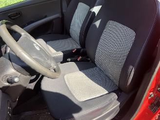 Hyundai I-10 i10 1.0 pure picture 12