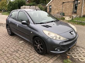 Unfallwagen Peugeot 206+ 206 + 1.4 XS 2009/9